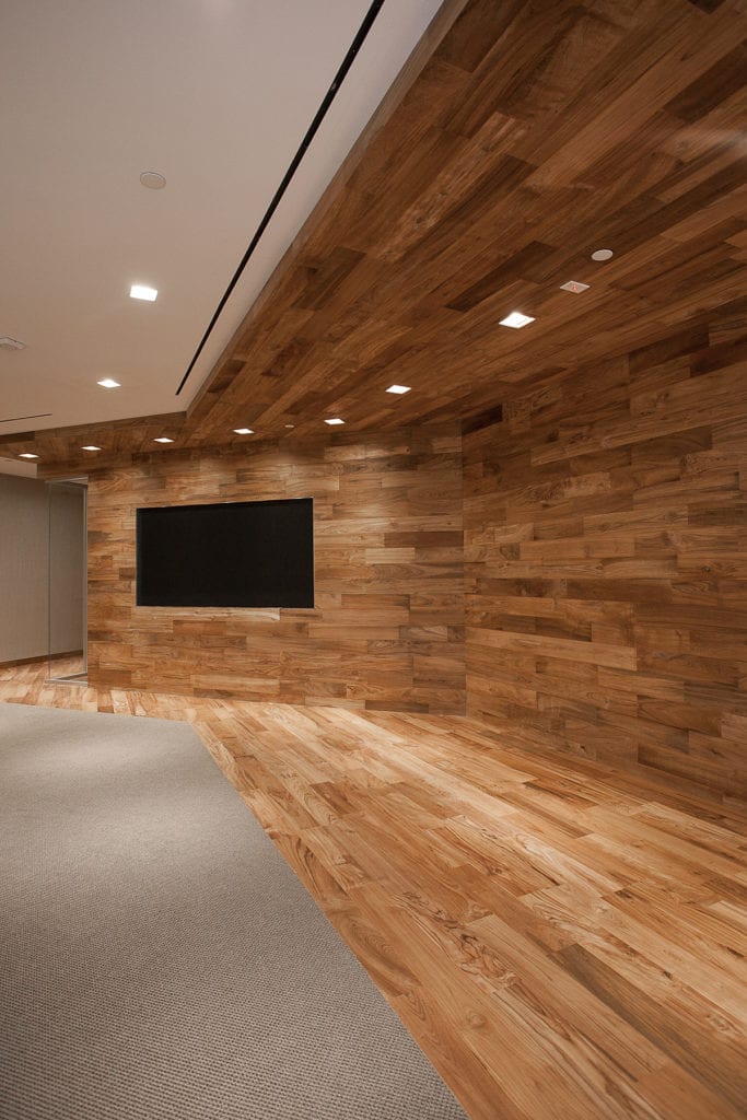 long wood wall with screen